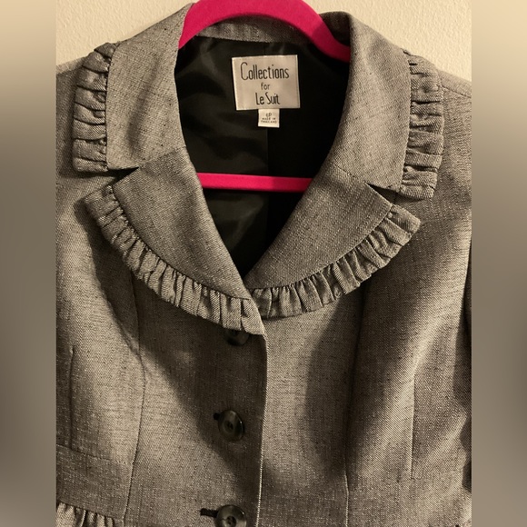 Collections for Le Suit Size 6P Vintage!! Like new - Picture 5 of 7